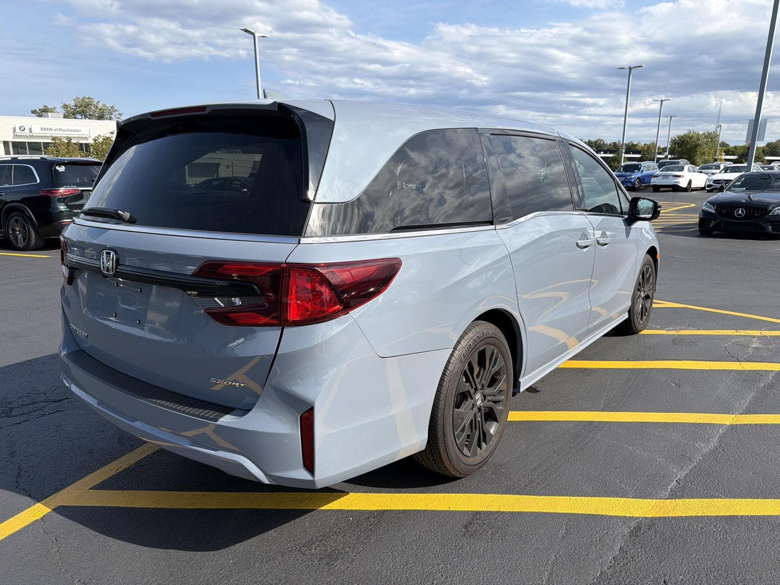 Used 2025 Sonic Gray Pearl Honda Sport-L image 5