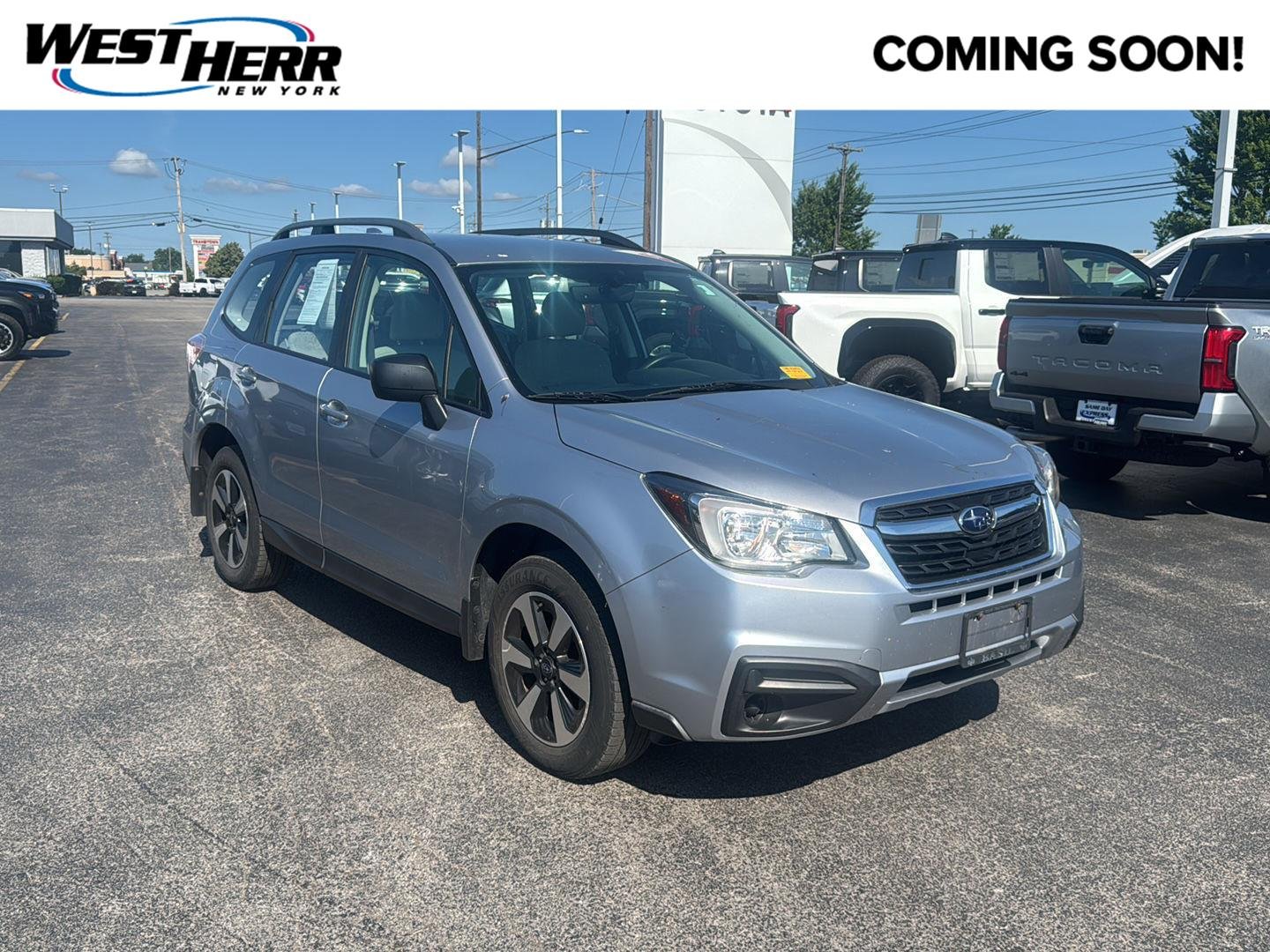 Used 2018 Ice Silver Metallic Subaru 2.5i image 1