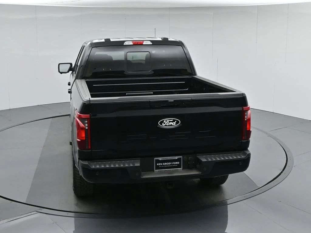 New 2026 Agate Black Metallic Ford XLT image 46
