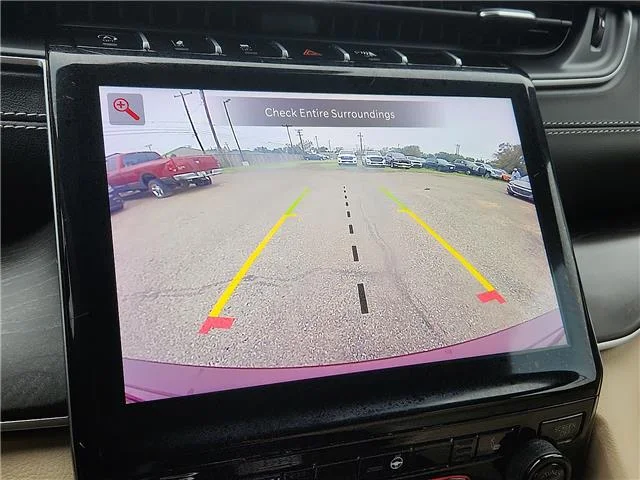 Used 2023 Red Jeep Limited 4x4 image 15
