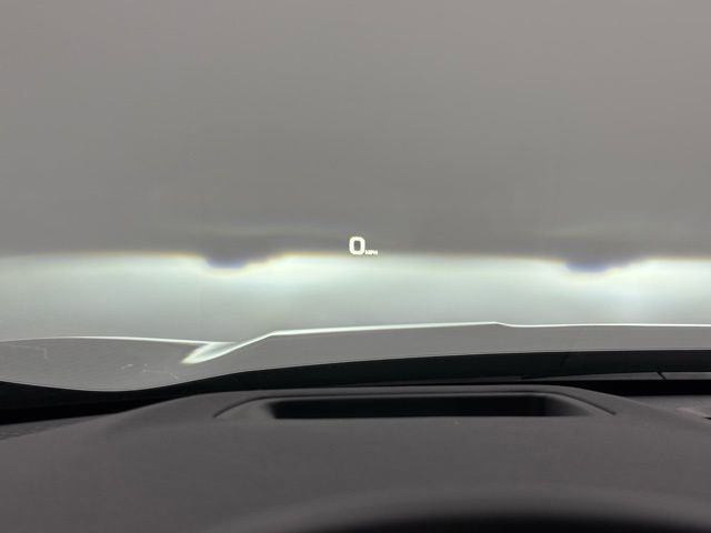 2026 GMC Acadia Denali - Photo 29