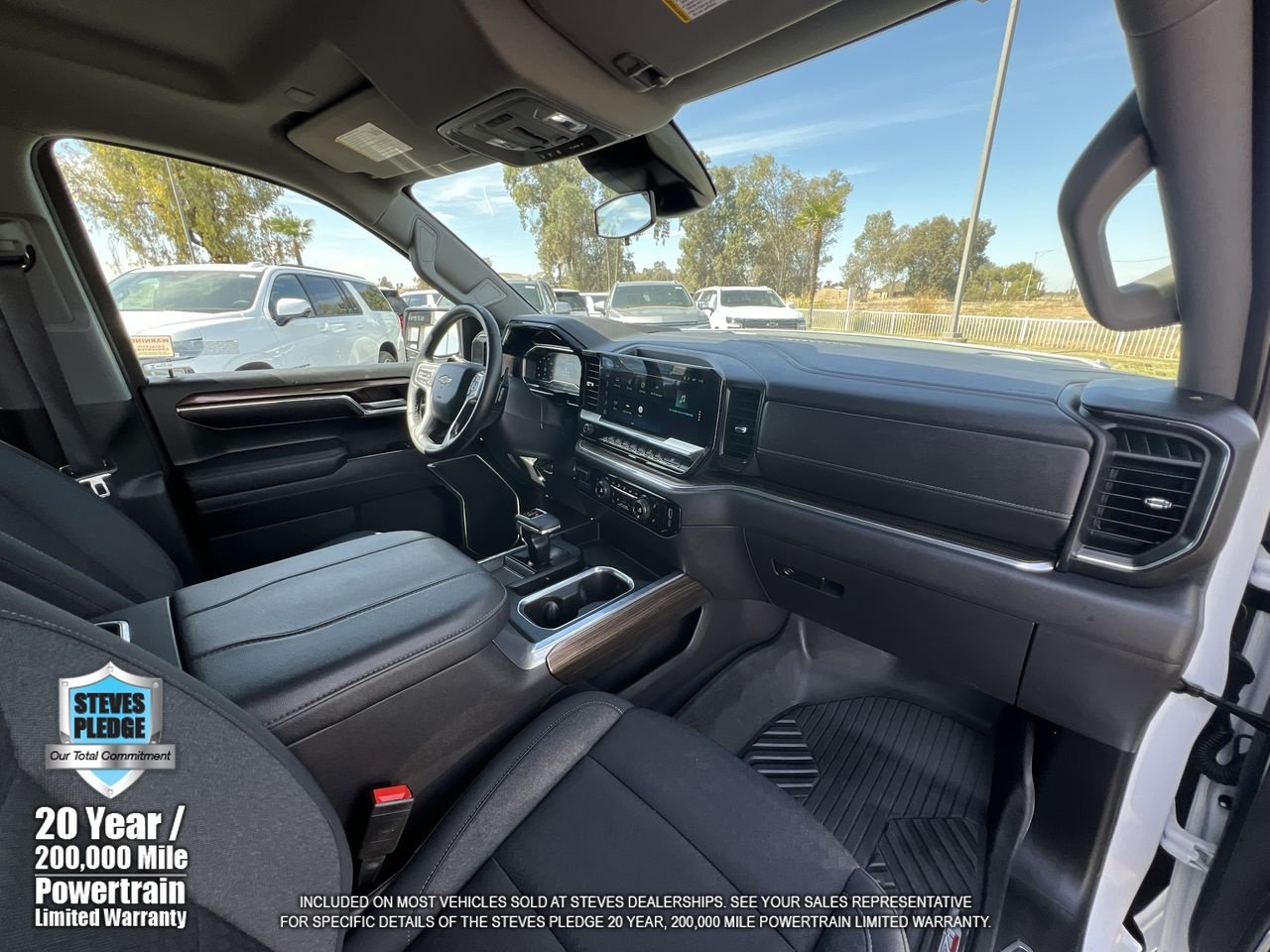 2024 Chevrolet Silverado 1500 LT - Photo 30