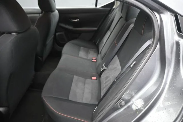 Used 2025 Gray Nissan SR image 19