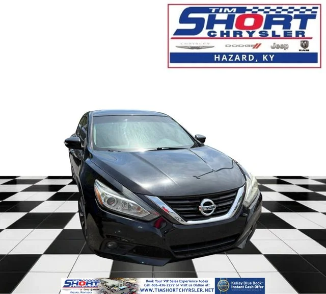 Used 2016 Black Nissan 2.5 SV image 1