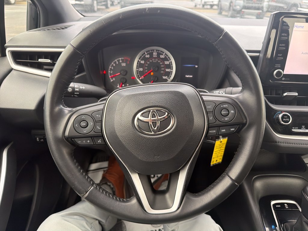 Used 2022 Black Toyota SE image 9