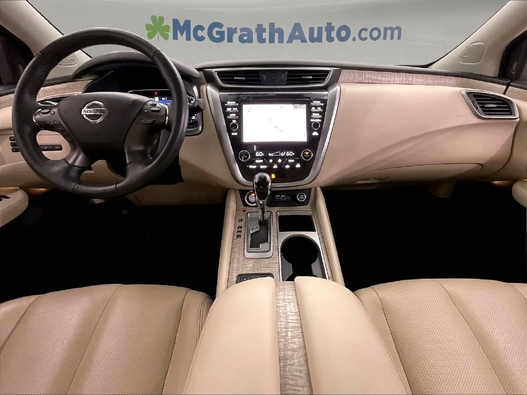 Used 2022 Gray Nissan SL image 21