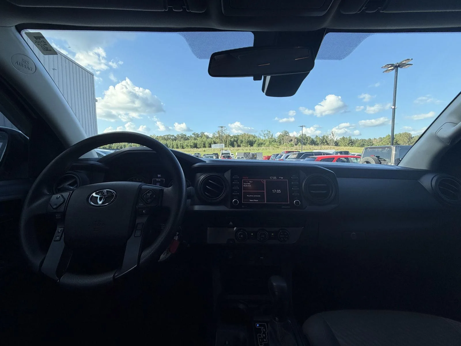Used 2022 White Toyota SR image 7