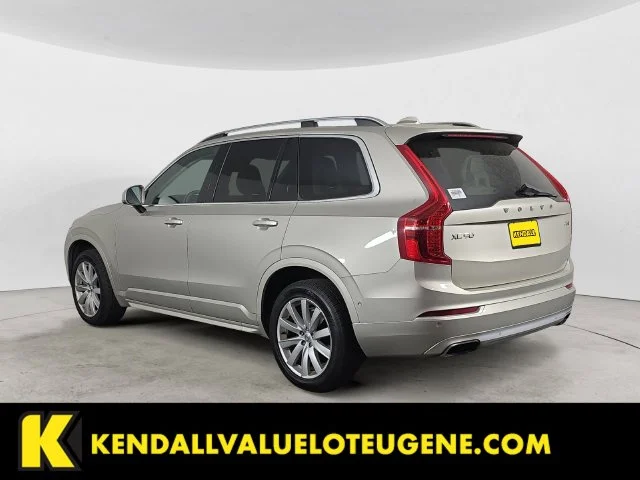 Used 2016 Gold Volvo T6 Momentum image 7