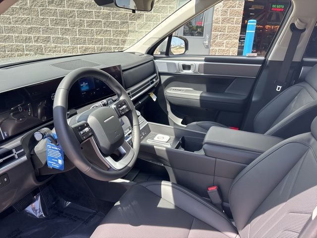 New 2026 Shimmering Silver Hyundai SEL image 16