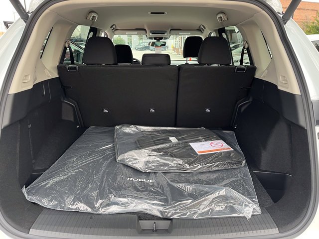 2026 Nissan Rogue SV - Photo 20