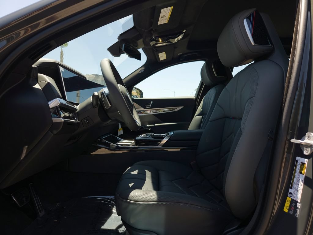 New 2026 Dravit Grey Metallic BMW eDrive50 image 7