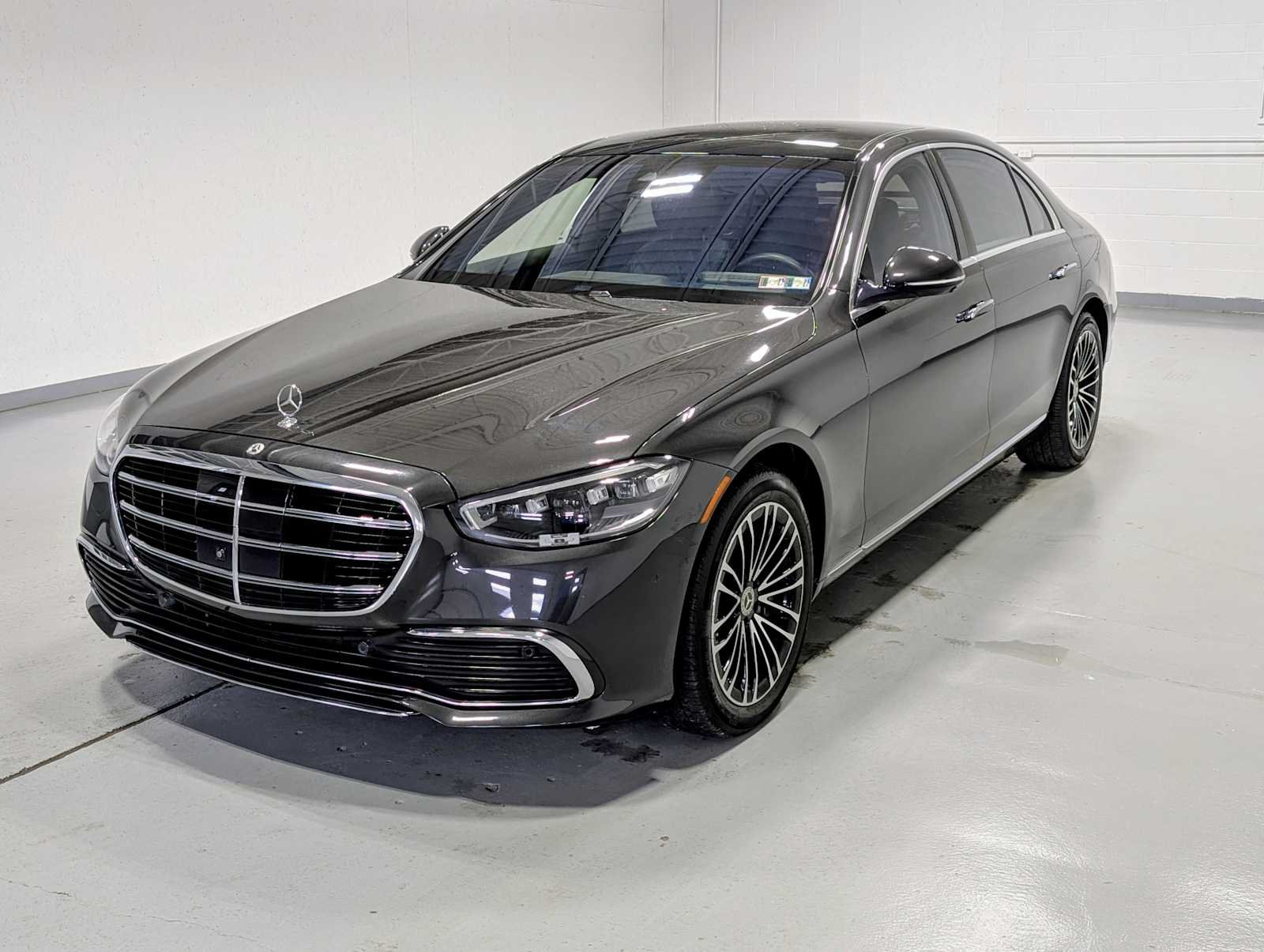 2022 Mercedes-Benz S-Class S 580 4MATIC's photo