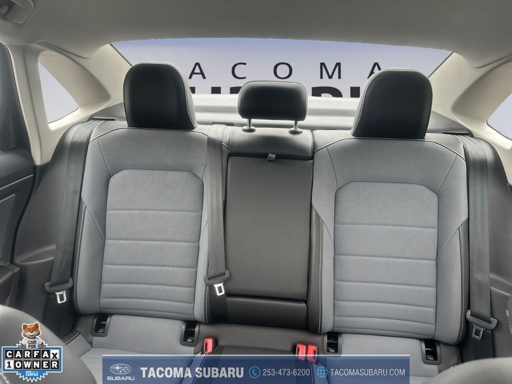 Used 2025  Volkswagen 1.5T SE image 13