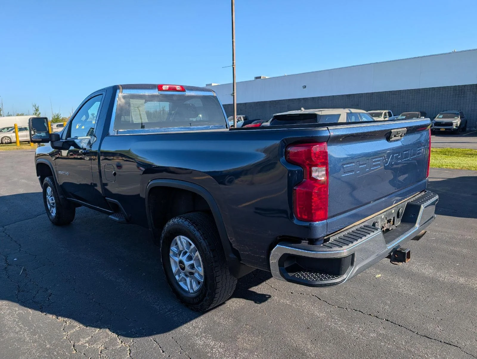 Used 2022 Northsky Blue Metallic Chevrolet LT image 6