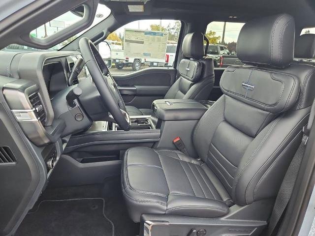 2026 Ford F-250 Super Duty Platinum - Photo 13