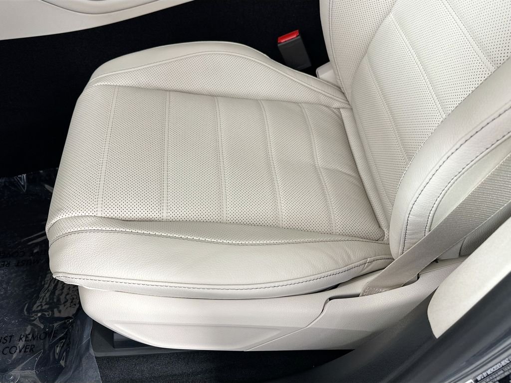 New 2026 Selenite Grey Metallic Mercedes-Benz GLS 450 image 20