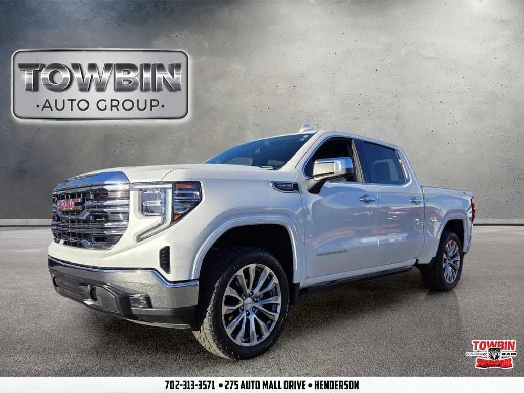 Used 2023 White GMC SLT image 1