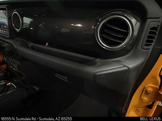 Used 2021 Yellow Jeep Unlimited Sahara Altitude image 27