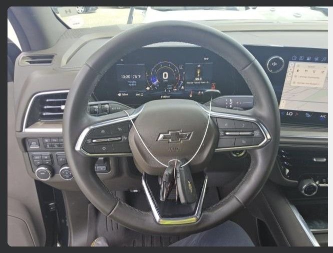 2025 Chevrolet Tahoe Z71 - Photo 8
