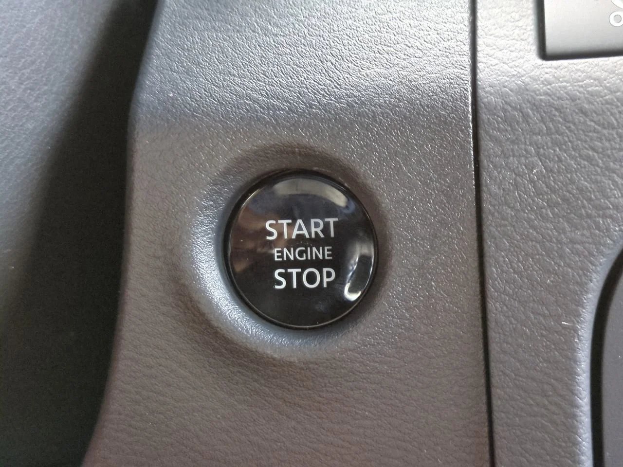 New 2026 Boulder Gray Pearl Nissan Crew Cab PRO-4X® image 27
