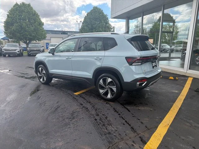 New 2026 Monument Gray Volkswagen 1.5T SE image 3
