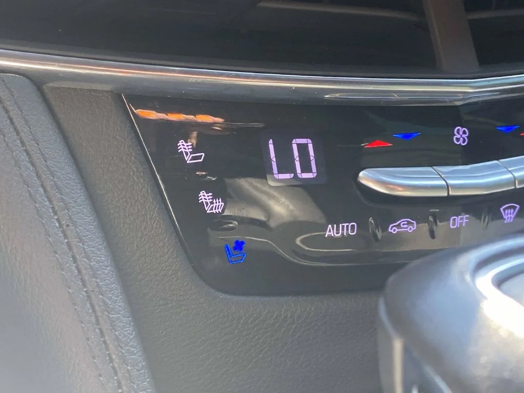Certified Used 2020 Black Cadillac 3.6L Premium Luxury image 26