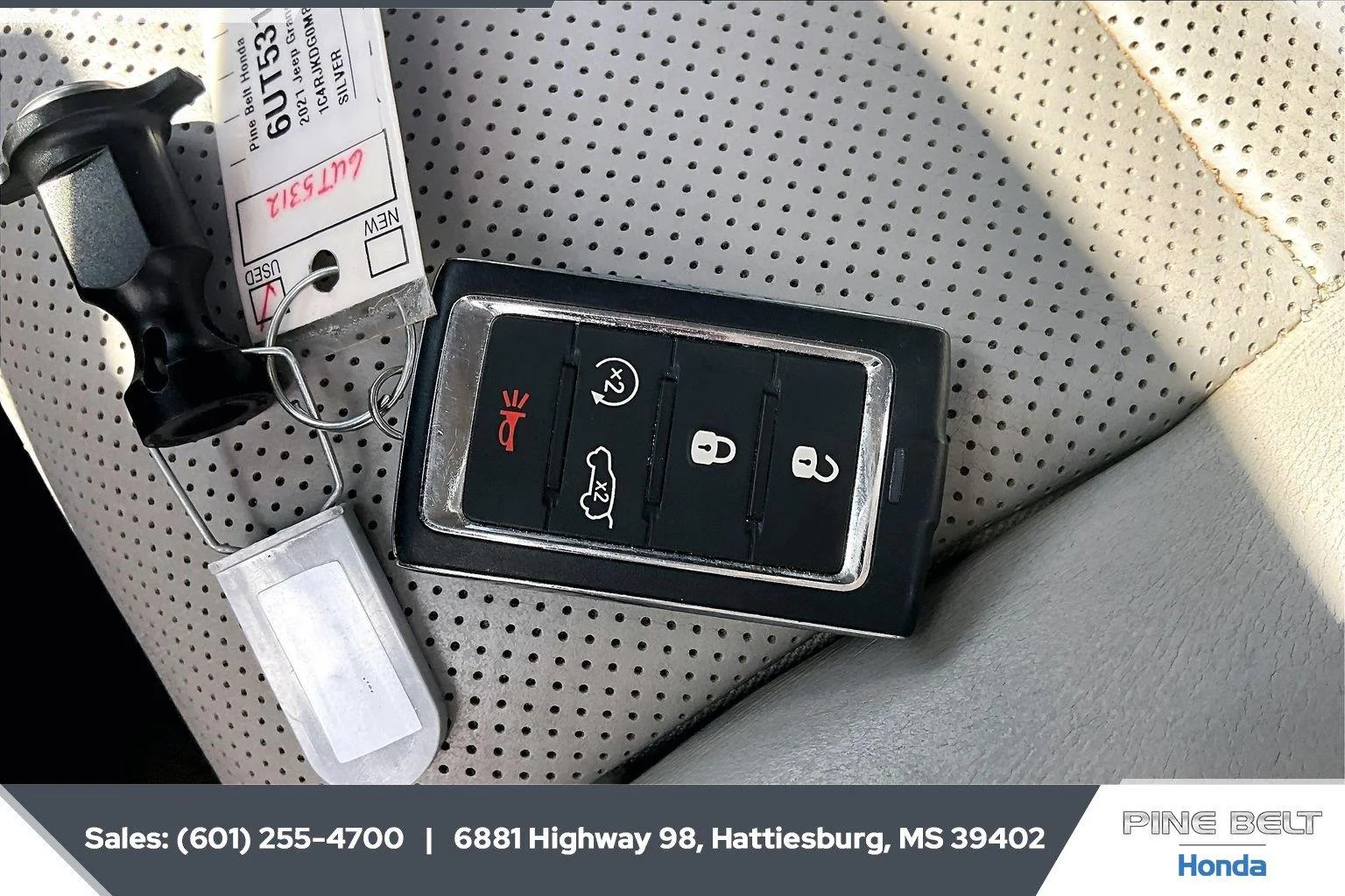 Used 2021 Silver Zynith Jeep Overland image 9