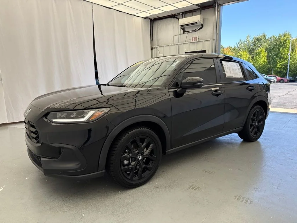 Used 2025 Black Honda Sport image 3