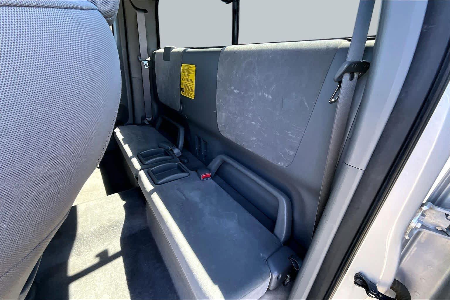 Used 2008 Silver Streak Mica Toyota PreRunner image 20