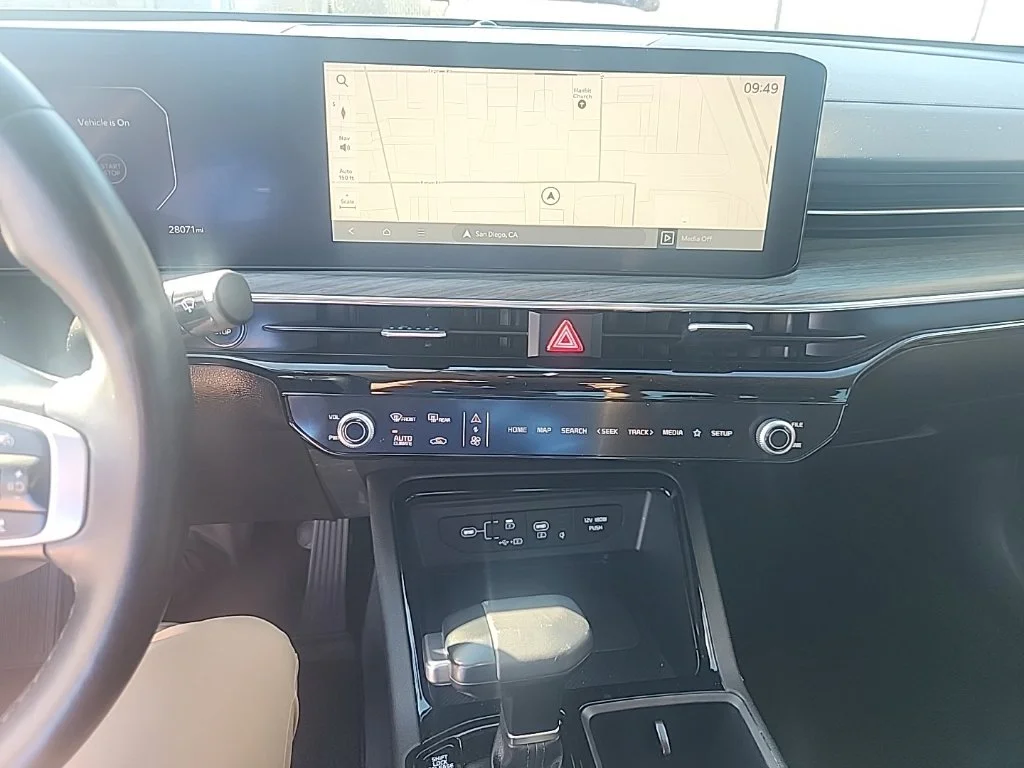 Certified Used 2025 Black Kia EX image 23