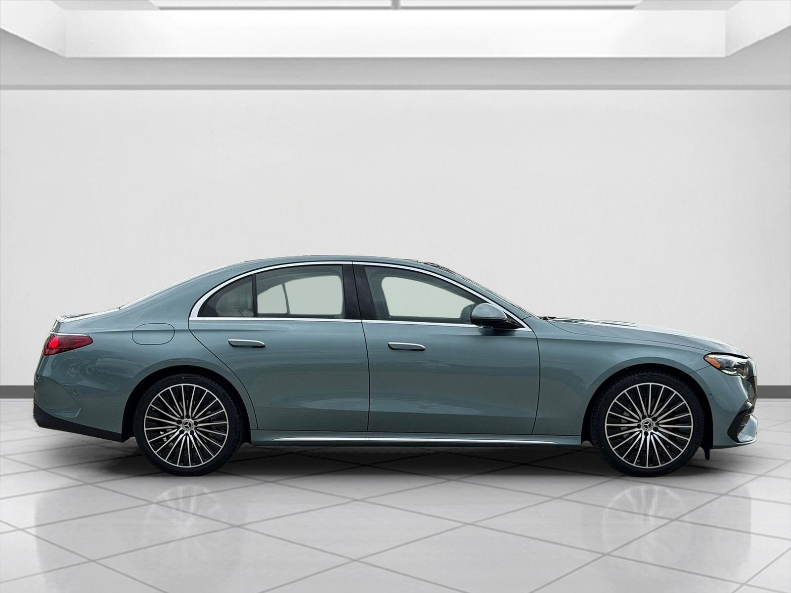 New 2026 Verde Silver Metallic Mercedes-Benz E 350 image 2
