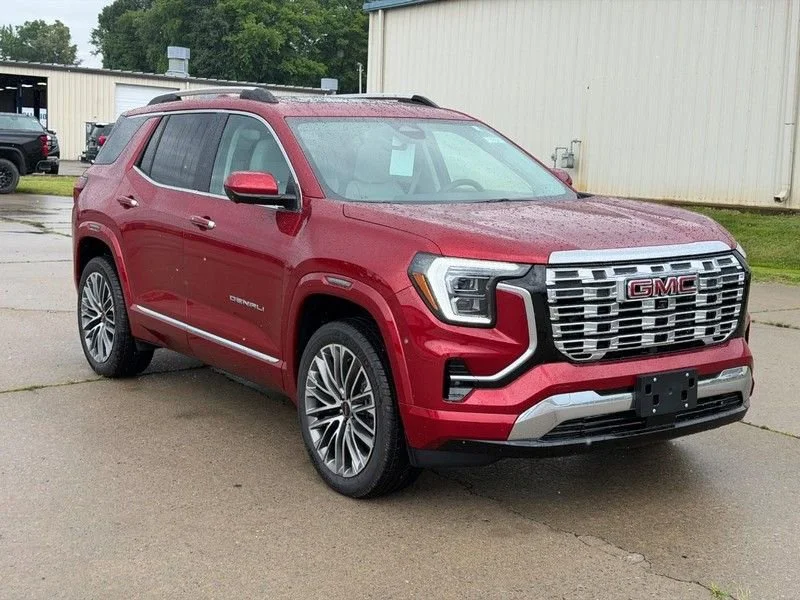 2026 GMC Terrain Denali AWD's photo