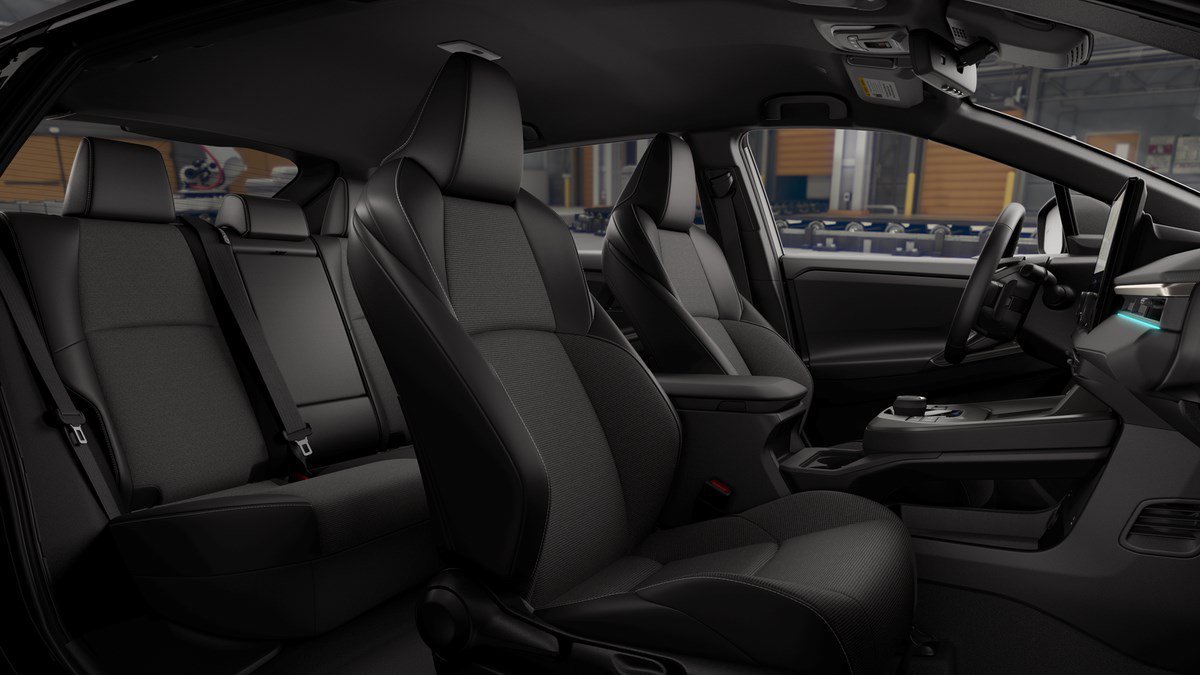New 2026 Wind Chill Pearl Toyota XLE image 20