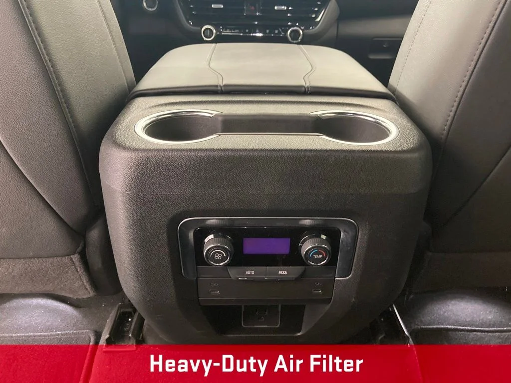 Used 2025 Gray Chevrolet Z71 image 17