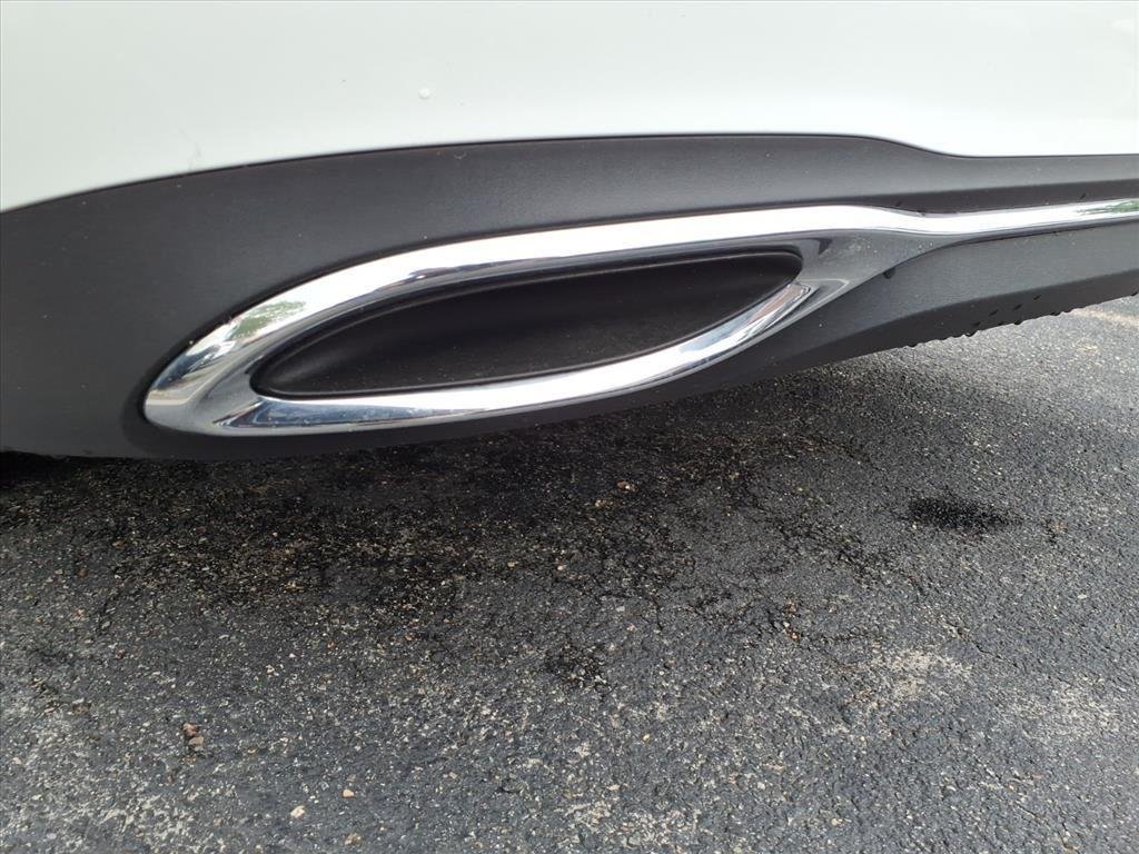 Used 2025 Polar White Mercedes-Benz C 300 image 28