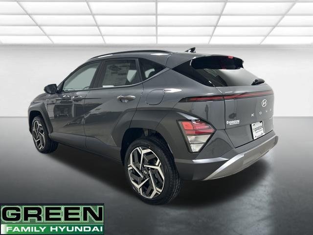 New 2026 Gray Hyundai SEL Premium image 4