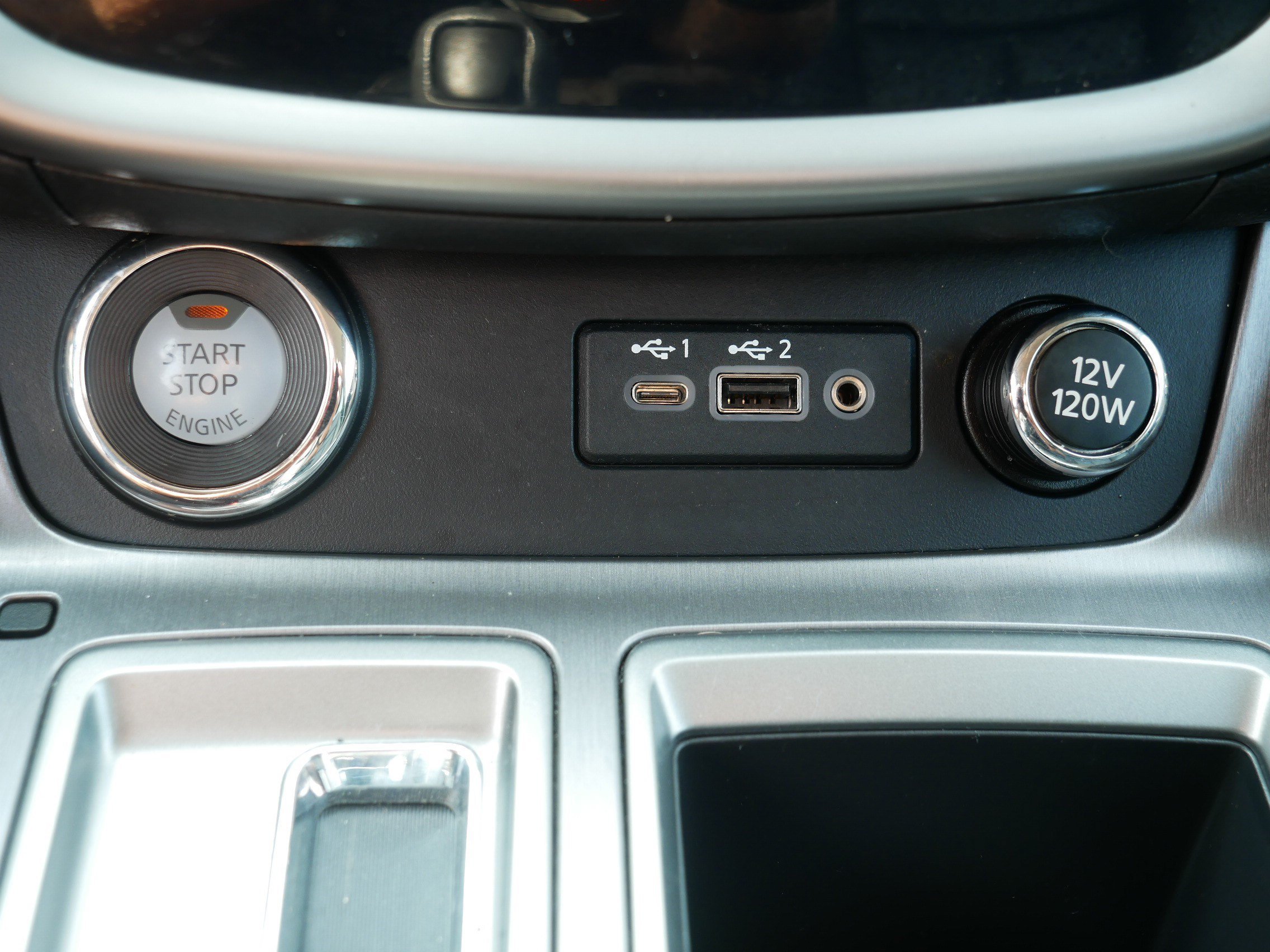 Used 2024 Super Black Nissan SV image 32