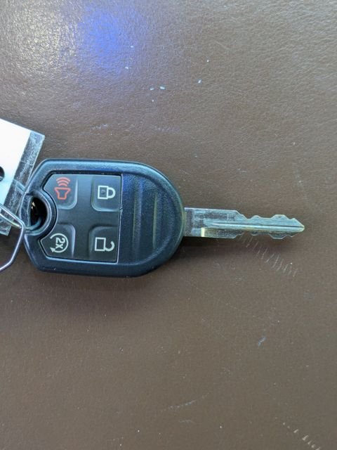 Used 2015 White Ford Platinum image 34