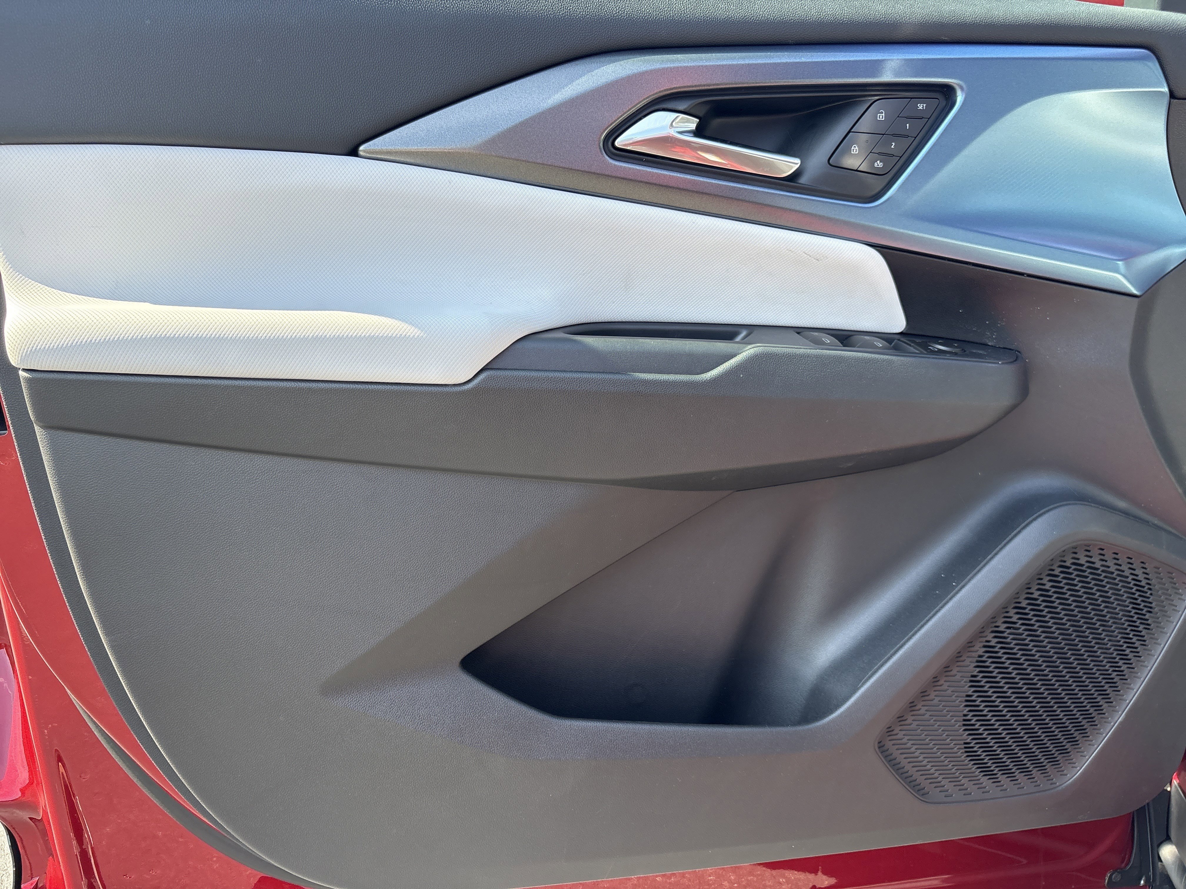 2026 Chevrolet Equinox EV 2LT - Photo 10