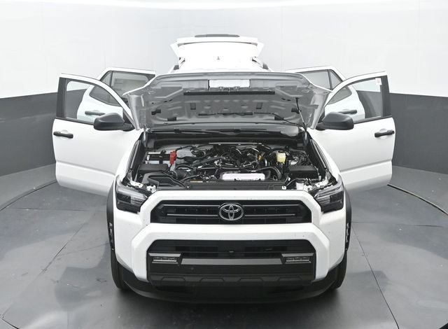 New 2026 Ice Cap Toyota SR5 image 33
