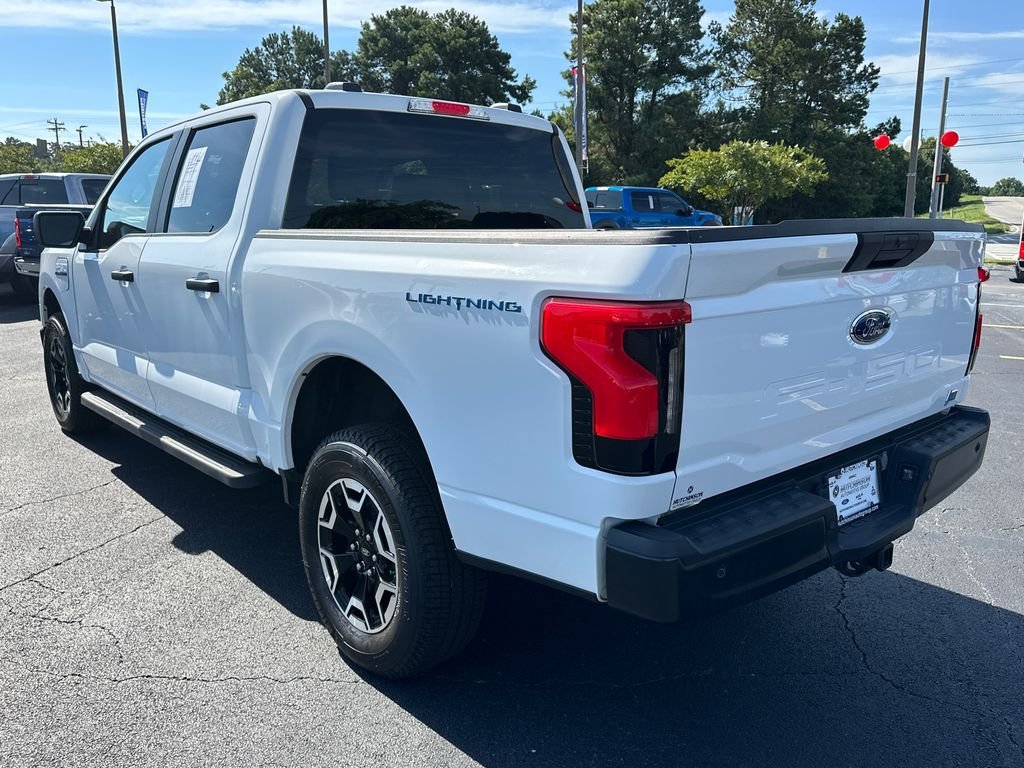 Certified Used 2023 Oxford White Ford Pro image 5