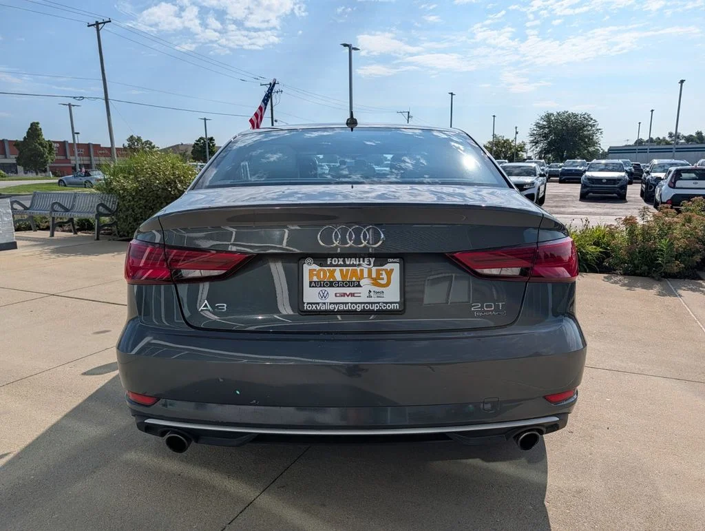 Used 2018 Gray Audi 2.0T Premium image 4