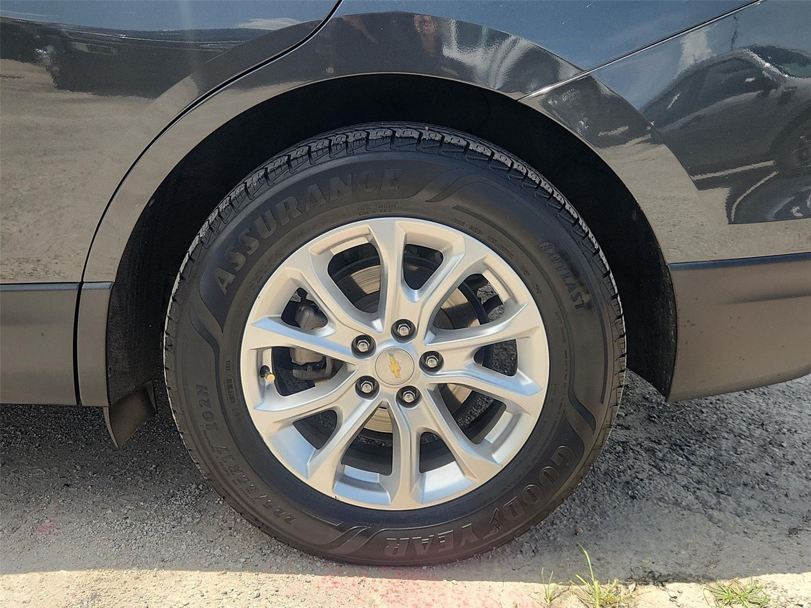 Used 2020 NIGHTFALL GRAY METALLIC Chevrolet LT image 32