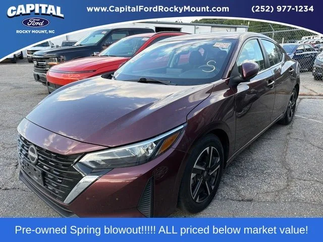 Used 2025 Red Nissan SV image 1