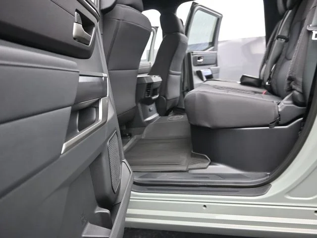 Used 2025  Toyota SR5 image 12