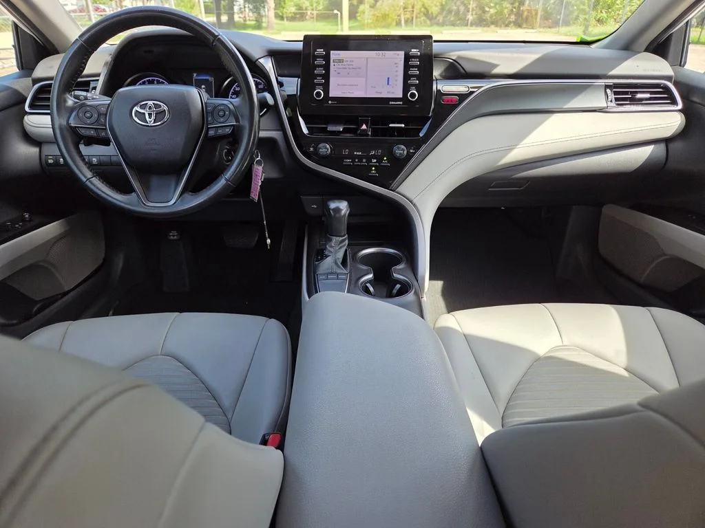 Certified Used 2023 White Toyota SE image 5
