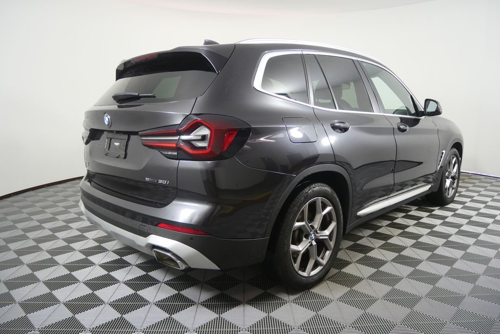 Certified Used 2023 Dark Graphite Metallic BMW sDrive30i image 3