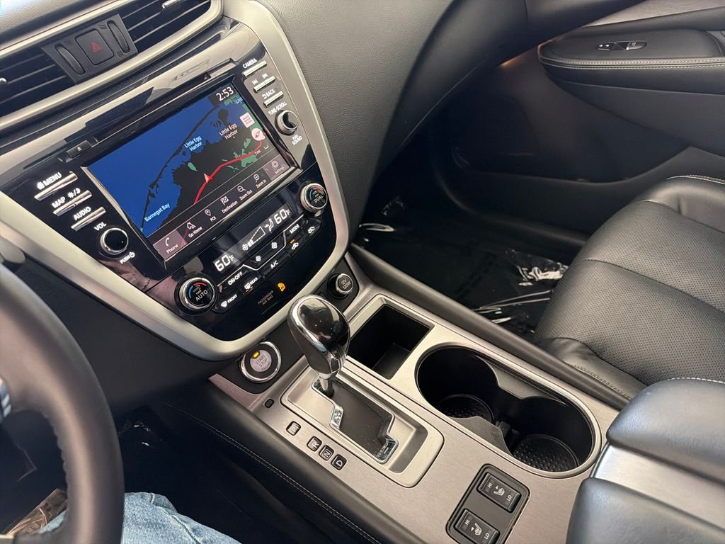 Used 2022 Boulder Gray Nissan SL image 17