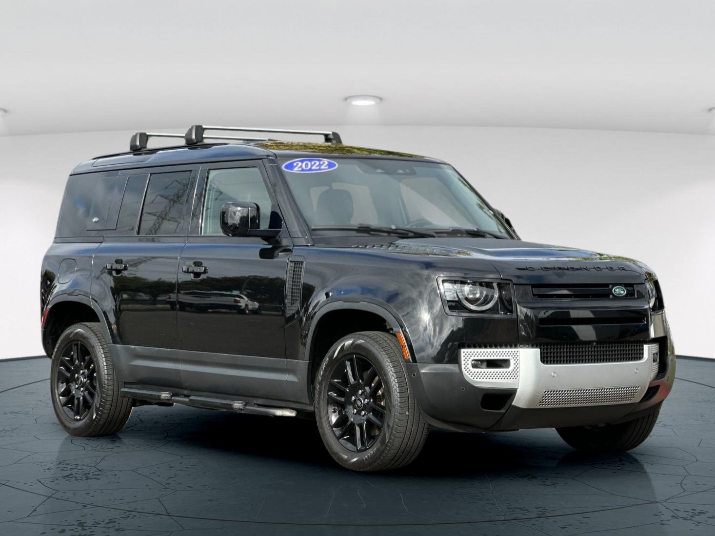 Used 2022 Santorini Black Metallic Land Rover S 4D Sport Utility image 8