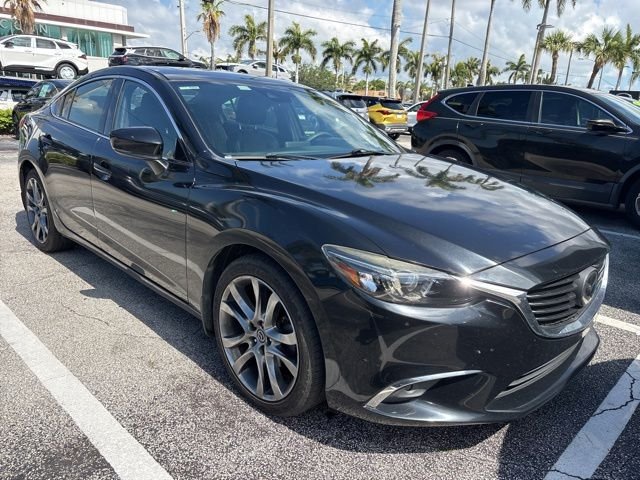 2017 Mazda EZ-6 i Grand Touring Auto's photo